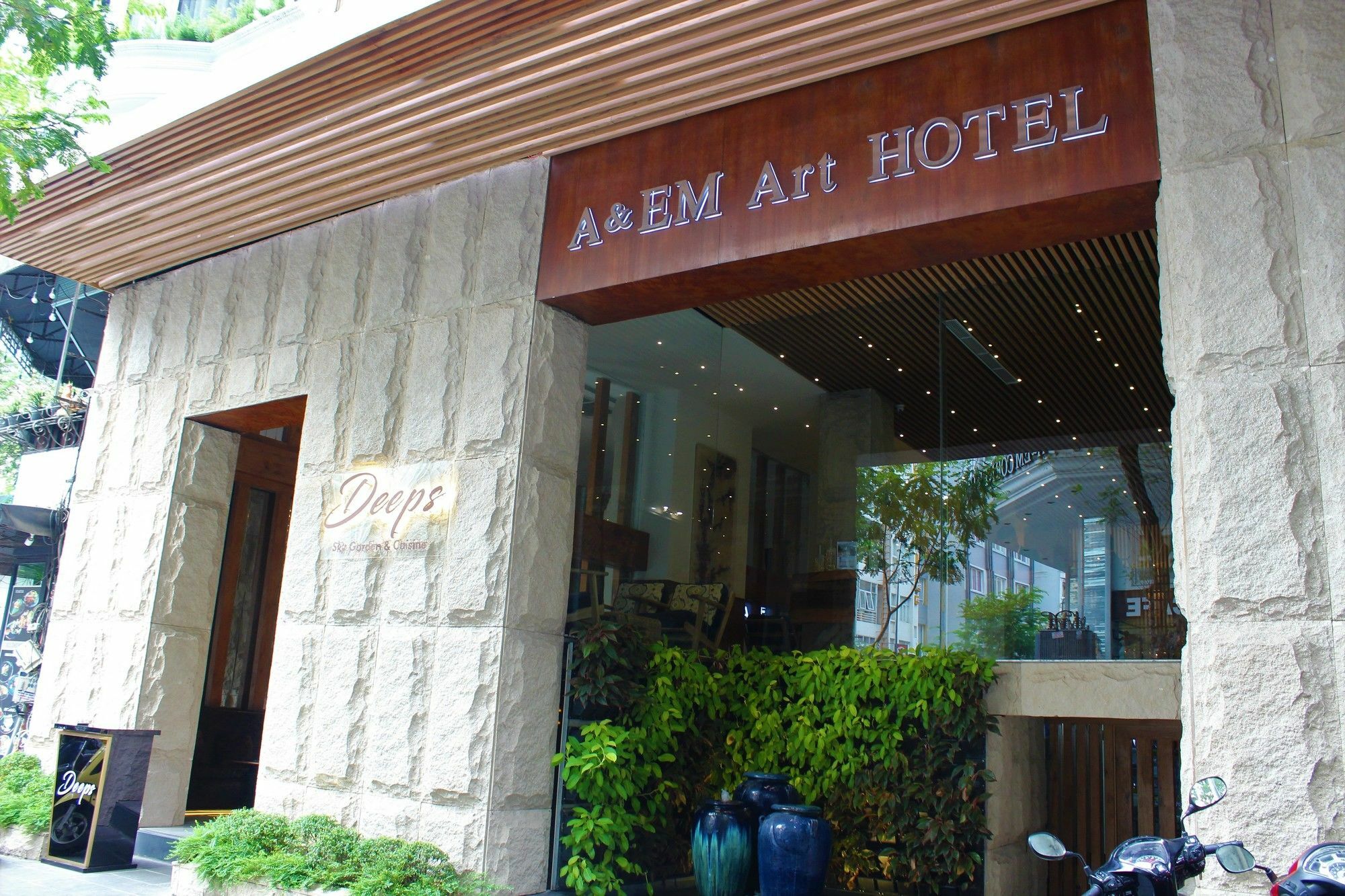 A&Em Art Hotel Ho Chi Minh City Exterior photo